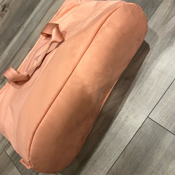 Hydroflask 35L Cooler Bag - Picture 3 of 3